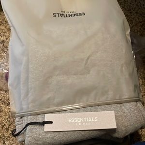 NWT essentials M sweatpants brand new!